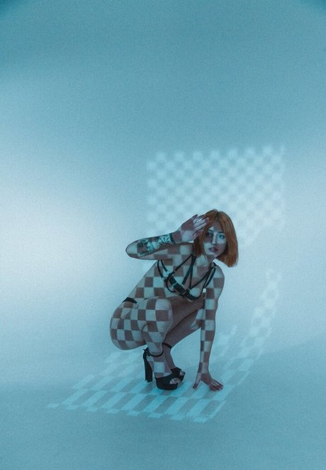 Call Me Elfa top star collection