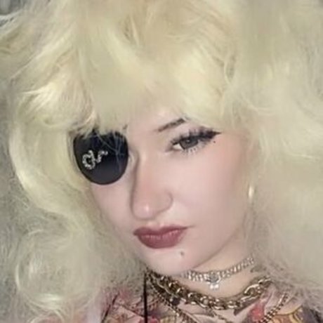 venom wifey actrice sexy archive