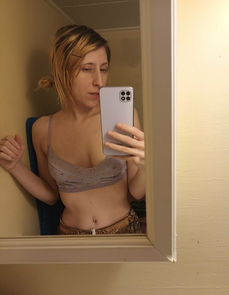 gh0stee modèle érotique des photos