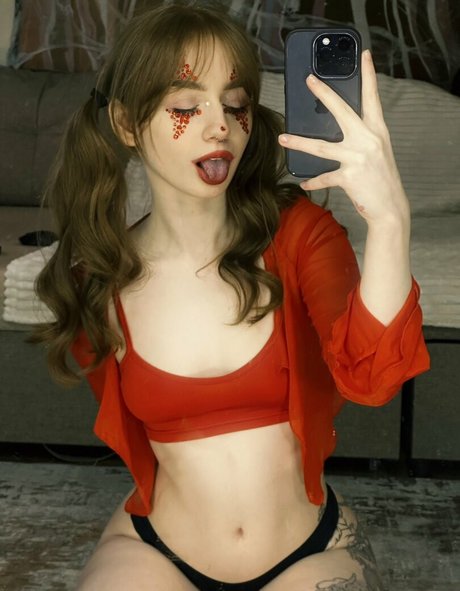 lizzy blaze star du porno chaude des photos