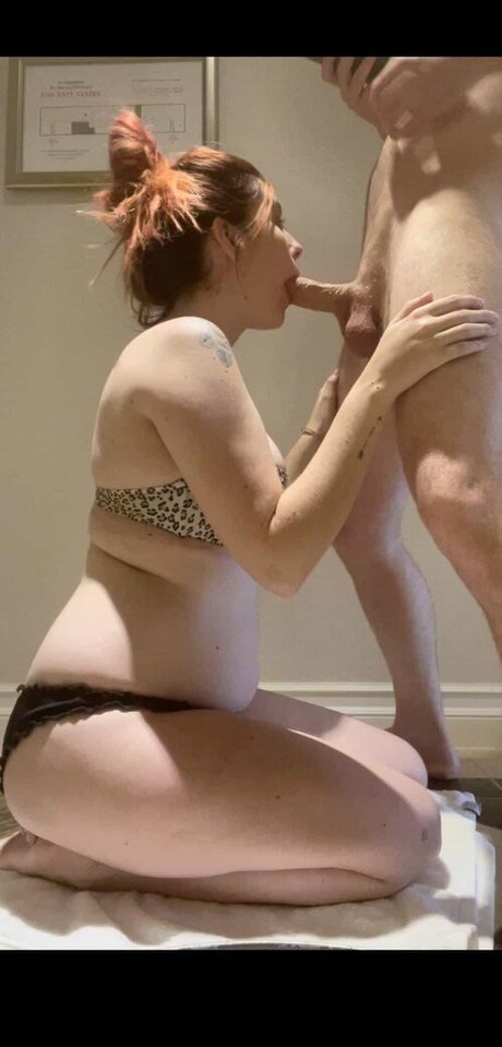 Zoey Wilde jolie star du porno image