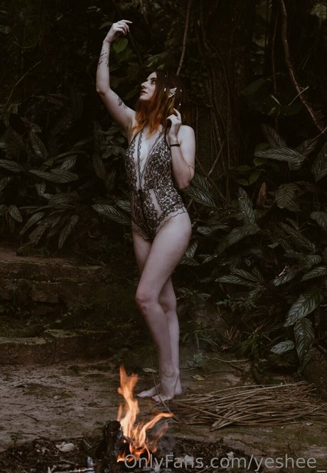 pieds de grand-mère uniquementfans xxx érotique img