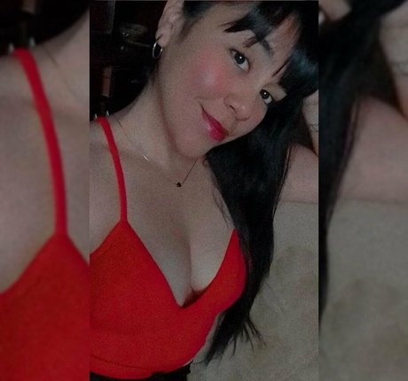 pom-pom girl asiatique onlyfans adulte parfait photos