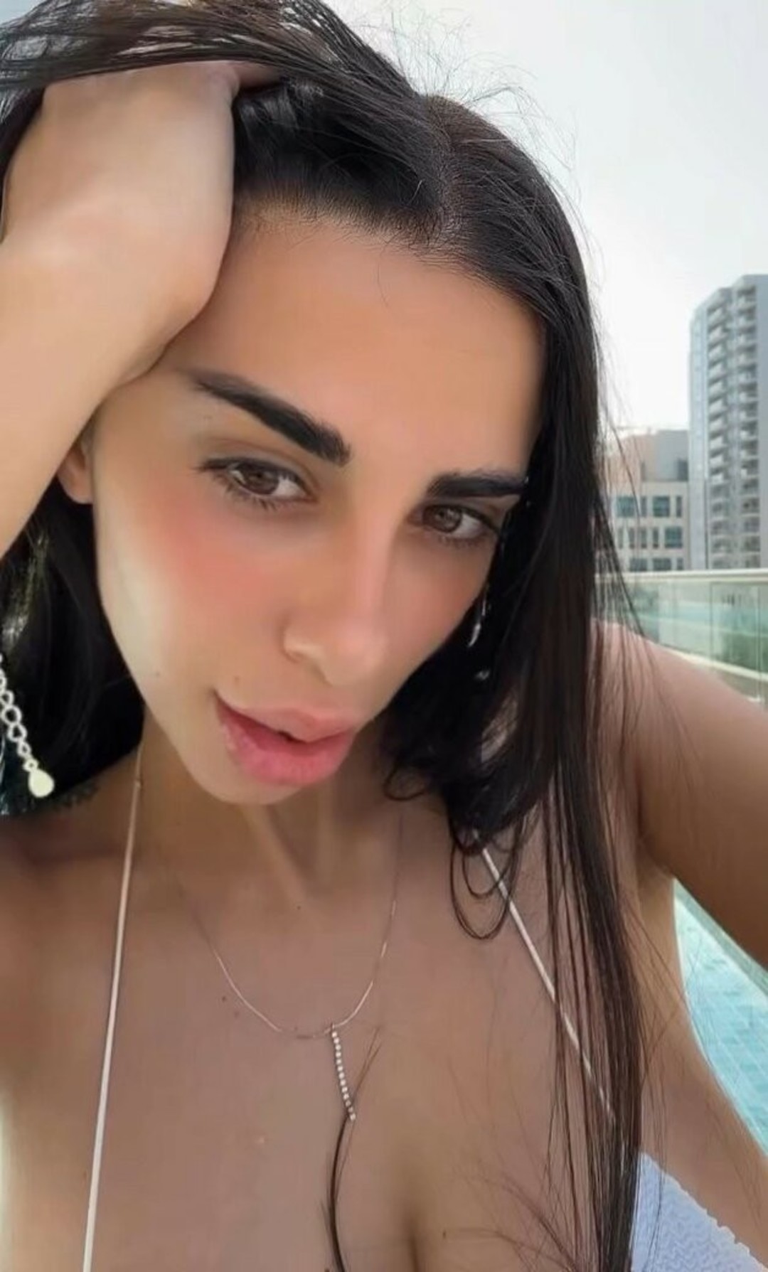 Sara Sfamurri modèle sympa images