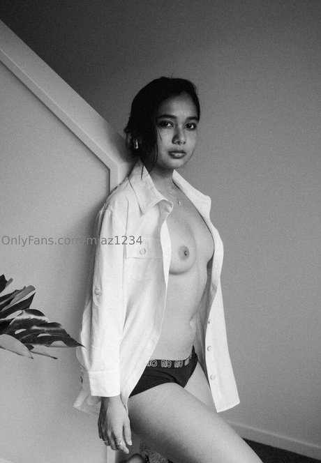 maman fils onlyfans sexy érotique image