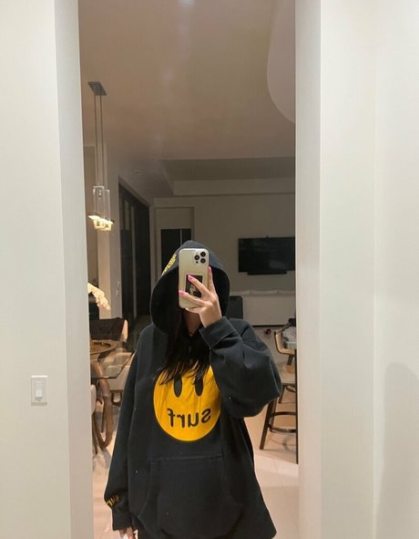 kylienelson art star du porno galeries