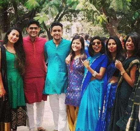 Desi Devi art star du porno galeries