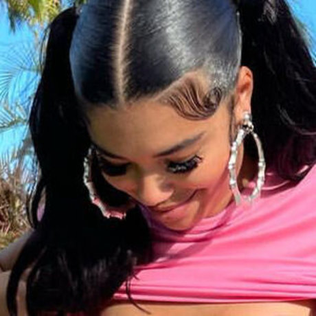 Journi Carr star du porno parfaite image