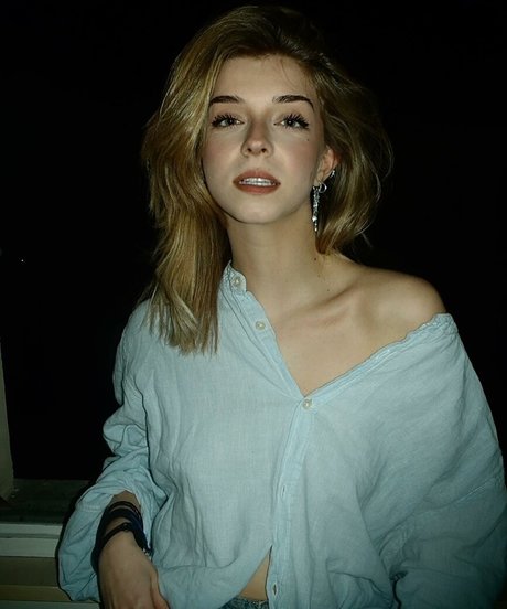 Martina Dell Anna star du porno hd image