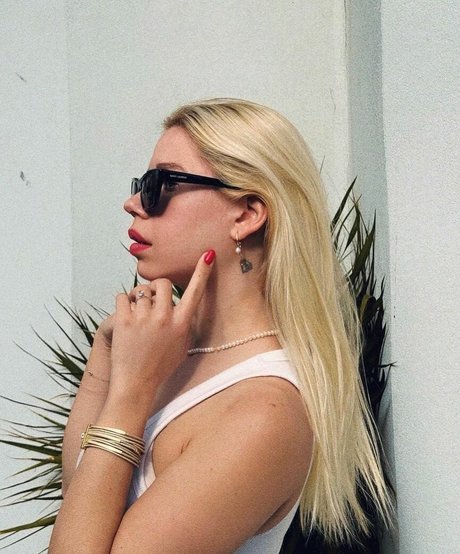 Shelly Cohen star du porno hd photos