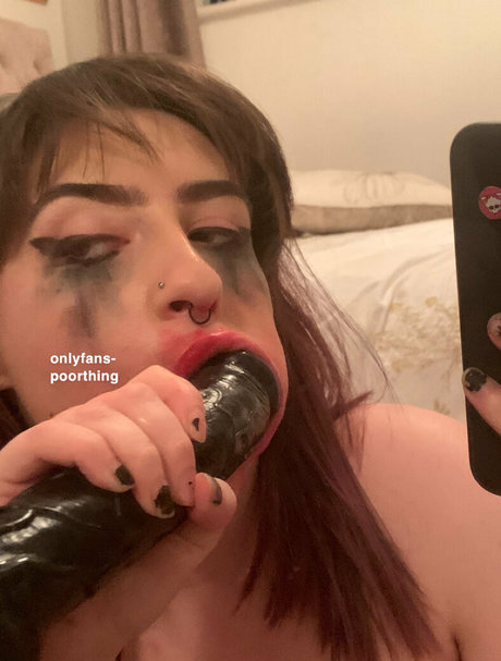 poorthing meilleure actrice photos