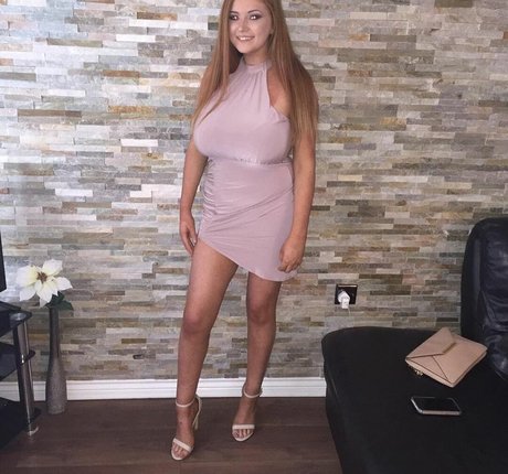 Amy Heslop modèle meilleur photos