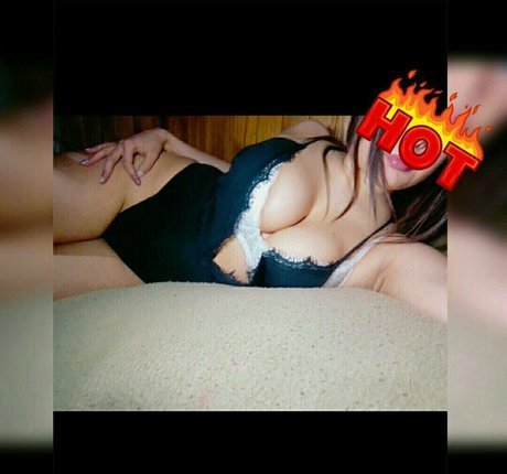 latinafoxxx star du porno parfaite img