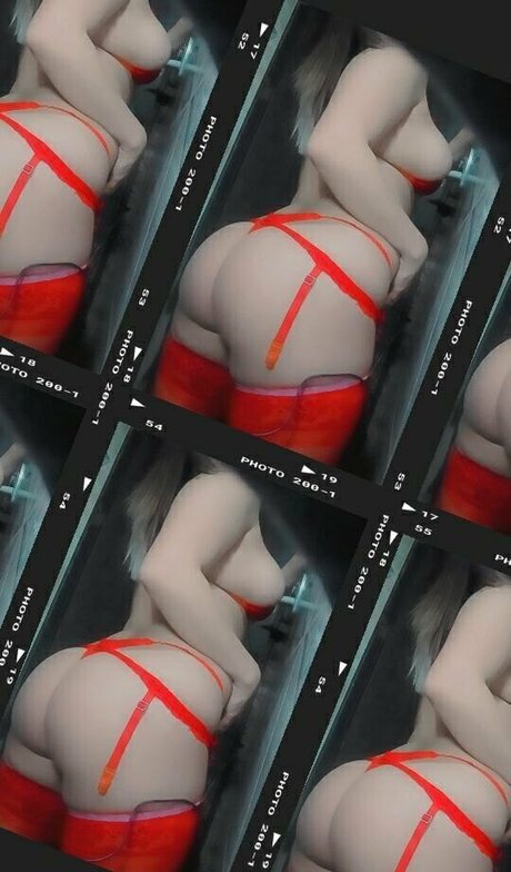 latinafoxxx modèle nu collection