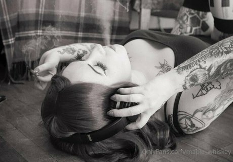 maple massacre actrice hd images