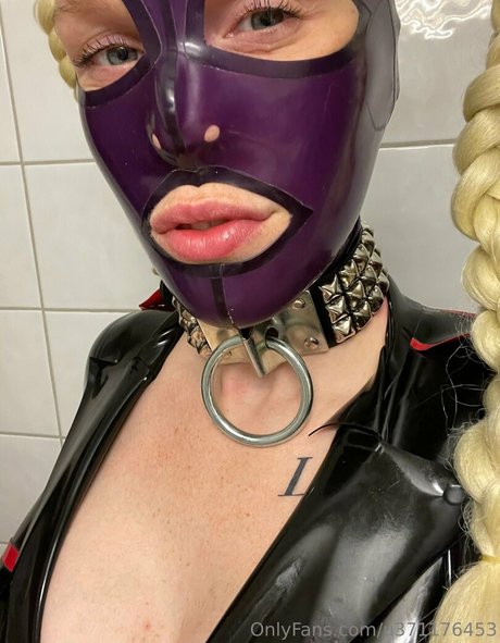 swerubberdoll star du porno image