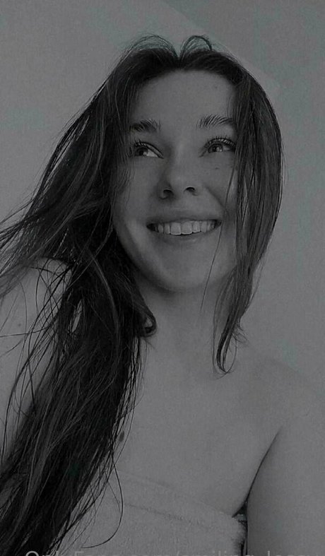 shiny jessy star du porno sexy photos