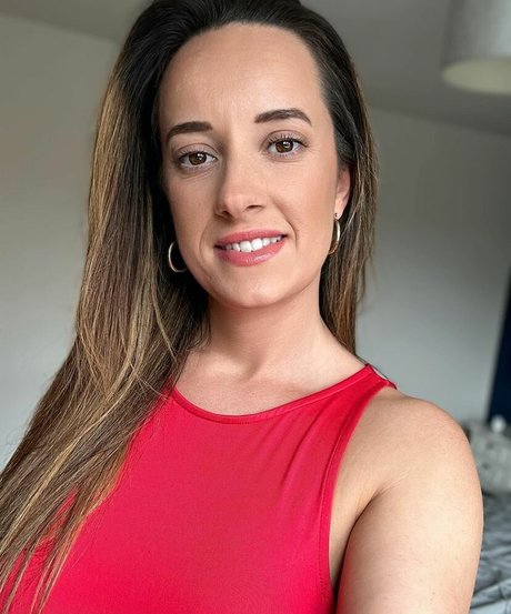 Scarlet Storm modèles nus galeries