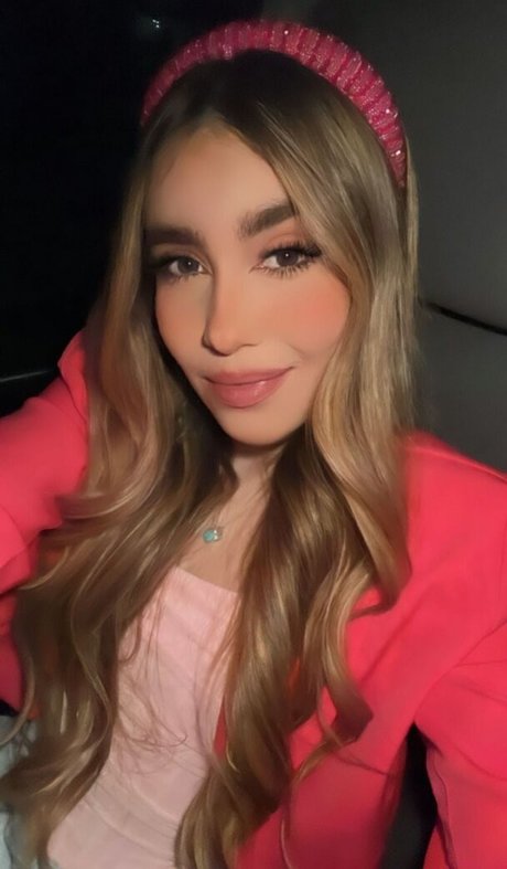 Paola Silerio modèle érotique images