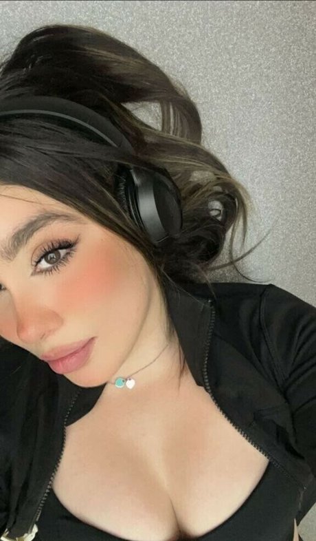 Paola Silerio star du porno hd image