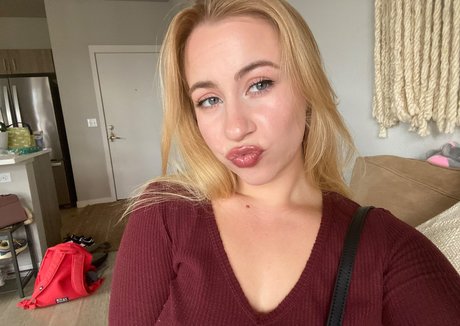 LilyWithAFatty actrice adulte img