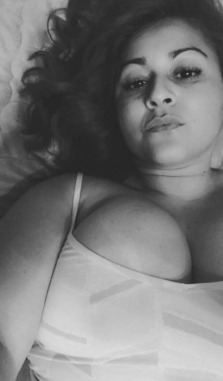 Sassigirl69 modèle artistique img