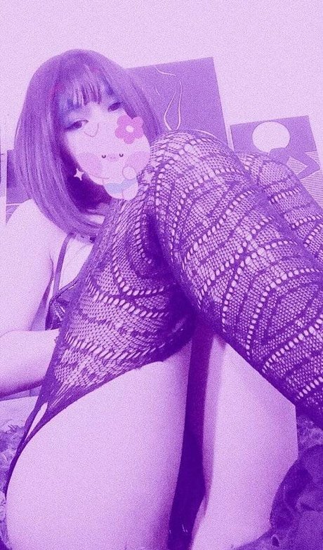 Riyakoss modèle érotique image