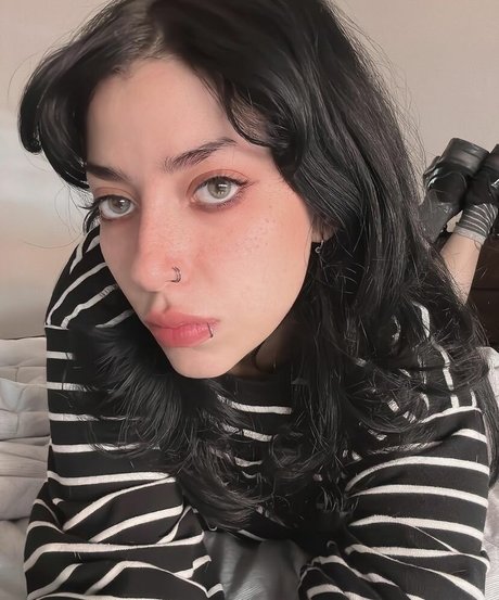 Miki Blue étoile archive