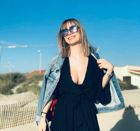 Mariana De Sousa beau modèle image