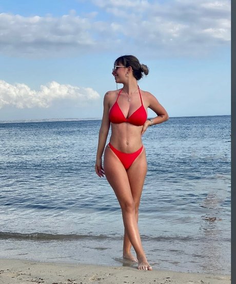 Mariana De Sousa étoile chaude des photos