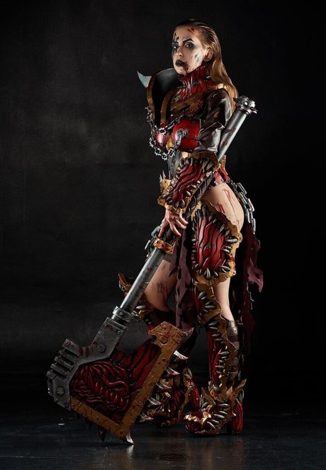 Majorkill s Warhammer 40k Cosplay modèle adulte photos