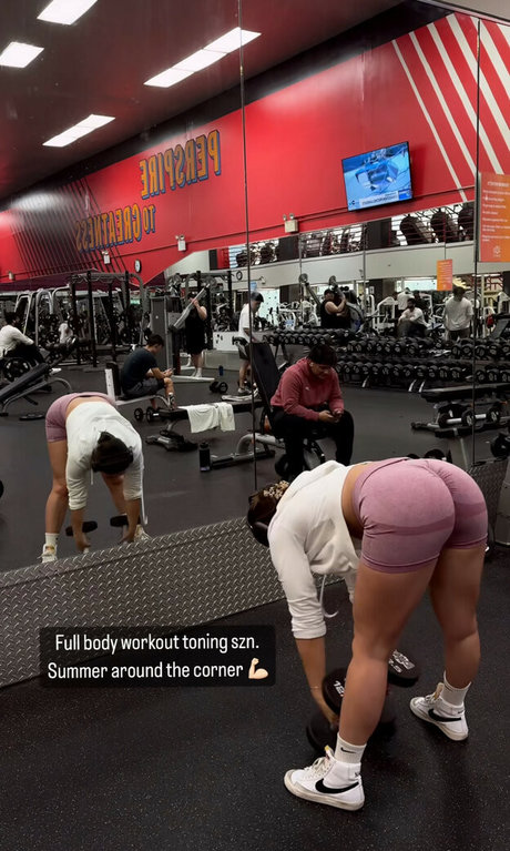 Kaitlin Reagan star pornographique img