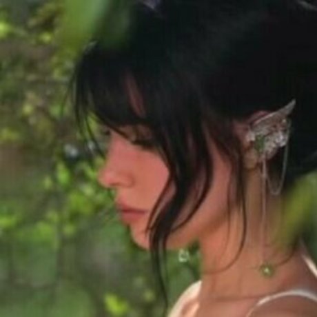 Savy Summer actrice parfaite image