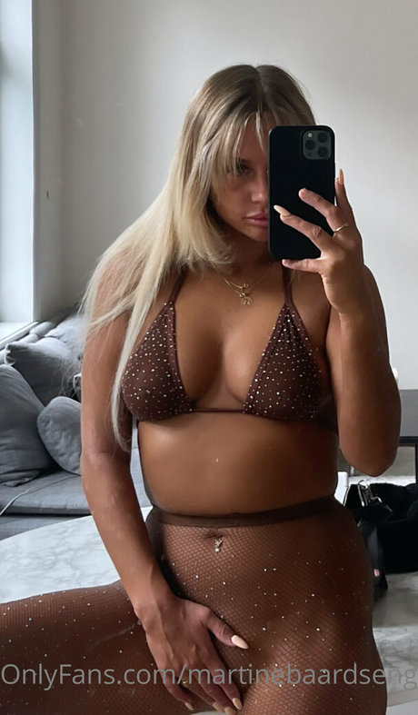 martinebaardseng sexe star img