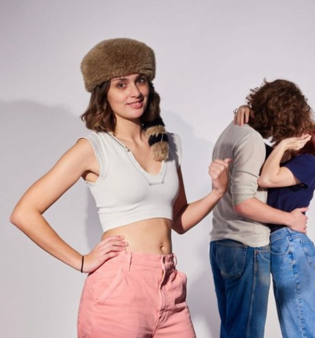 Dev Lemons actrice xxx collection