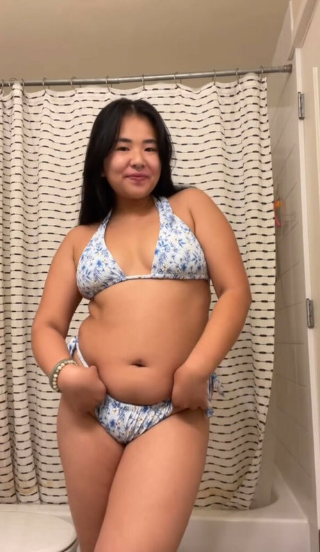 chloroblasts actrice artistique galeries