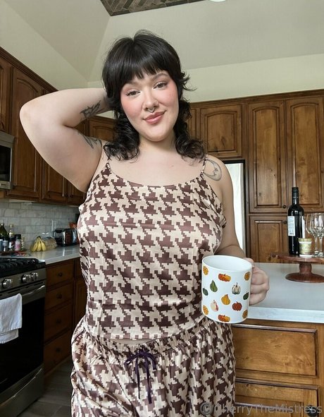 cherryishairy star du porno adulte images