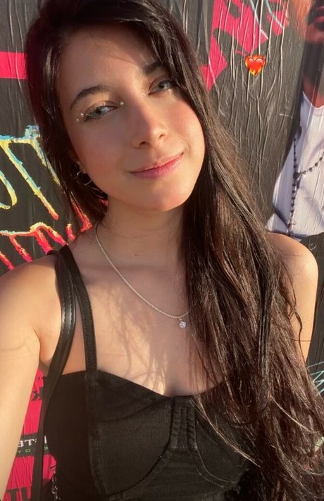 BiaGomez modèle érotique images