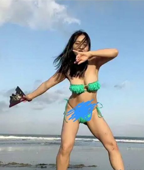 Bongbong IRL haut de star du porno galeries