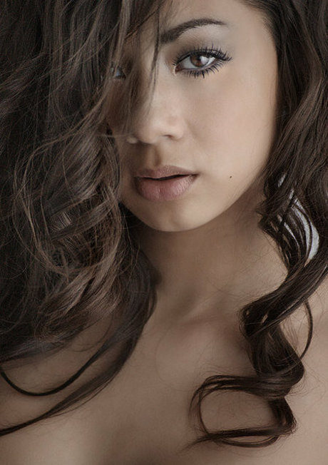 Jennifer Bachdim meilleure star du porno des photos