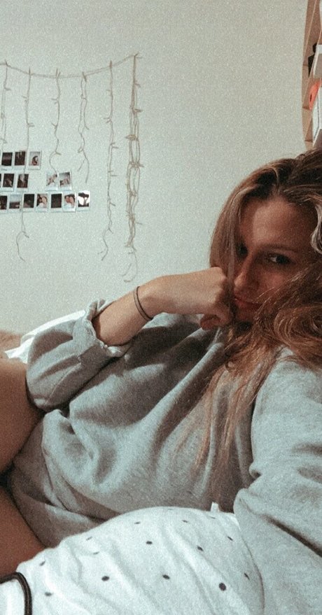 Cobyymj actrice pornographique photos