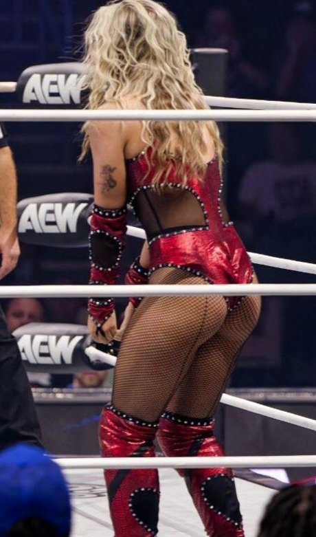 Julia Hart star du porno sexy photo