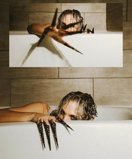 Julia Hart star du porno adulte collection