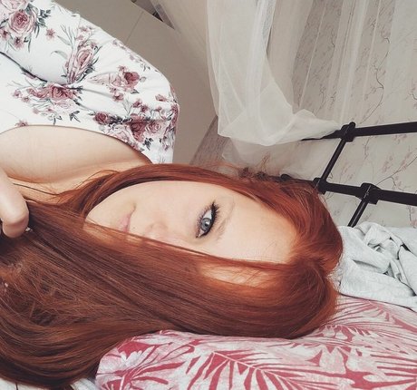 Goddess Julia haut étoile photo