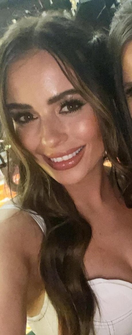 Megan L star du porno exclusive images