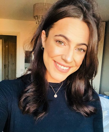 Lauren R nus étoiles photos