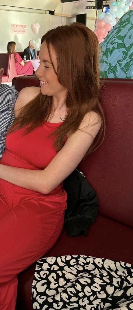 Alicia Ivatt modèle joli photo