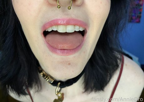 AnnieDro actrice xxx collection