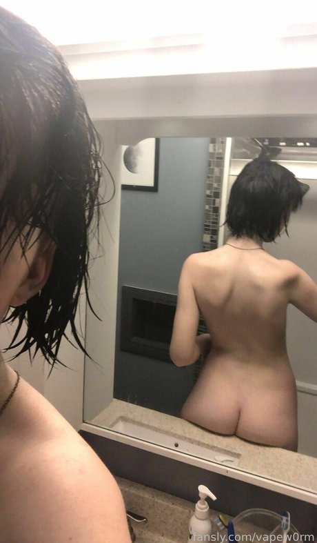 vapew0rm haut de star du porno image