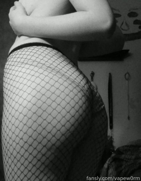 vapew0rm belle actrice galerie